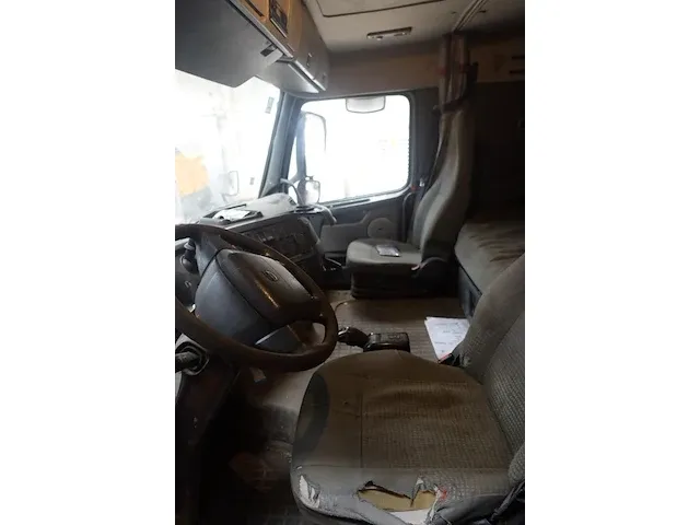 Trekker volvo fm/fh 4x2t - afbeelding 2 van  15
