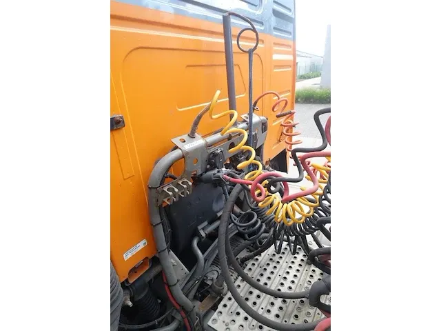 Trekker volvo fm/fh 4x2t - afbeelding 11 van  15