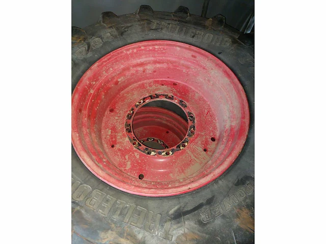 Trelleborg tm900 high power tractorband met velg (2x) - afbeelding 3 van  8
