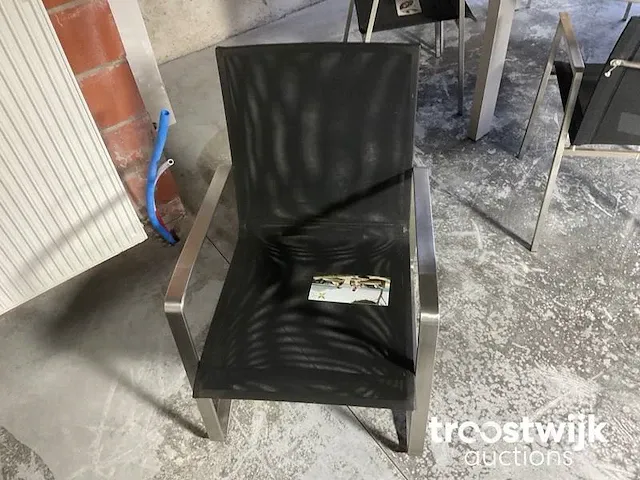 Tribu easy chair met hocker - afbeelding 3 van  3