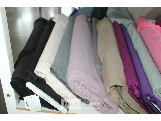 Tricot stof op rol/houder - afbeelding 6 van  6