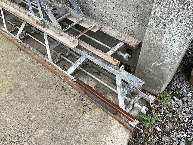 Trilbalk voor betonwerken - afbeelding 8 van  9