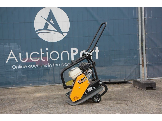 Trilplaat giant gp1950g benzine 2025 nieuw - afbeelding 1 van  1