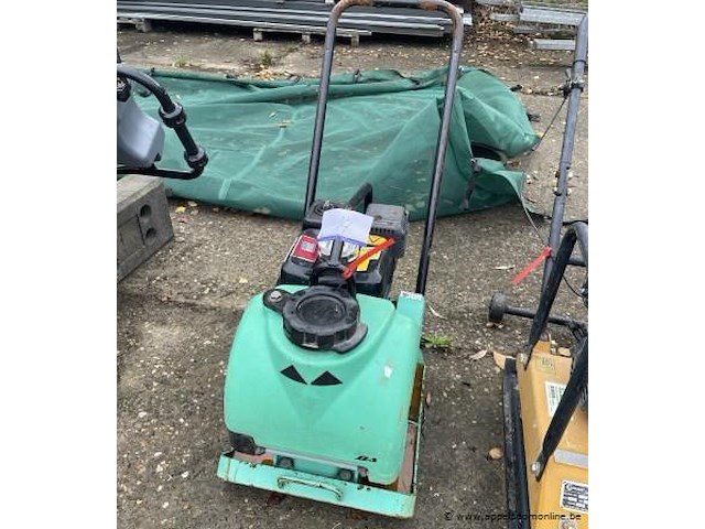 Trilplaat mikasa, mvc-f70h, bj 2009, werking niet gekend - afbeelding 1 van  3