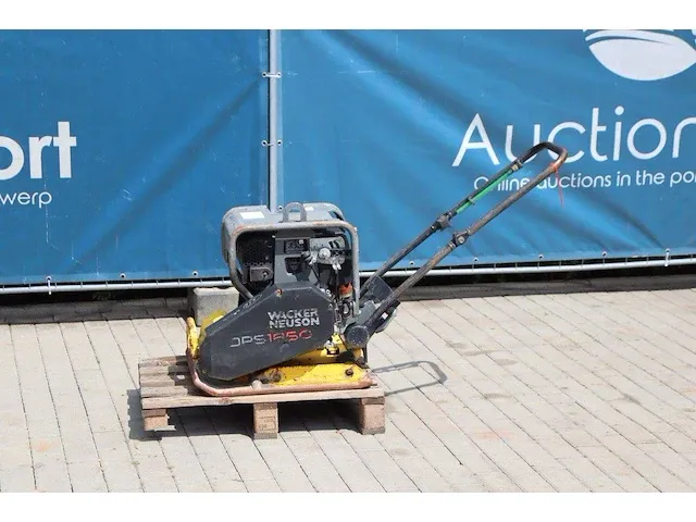 Trilplaat wacker neuson dps 1850hb diesel 4.5pk 2013 - afbeelding 1 van  1