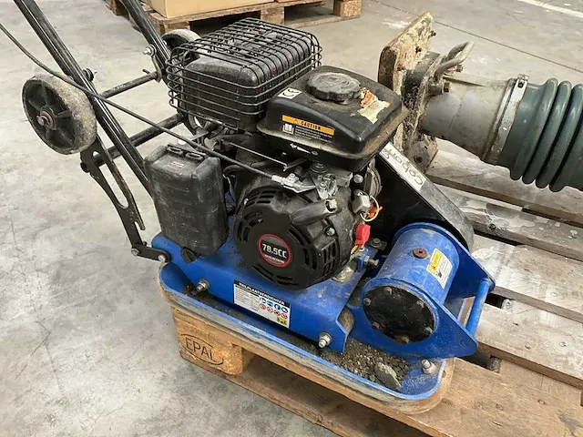 Trilplaatverdichter hbm 5900 vpm - afbeelding 4 van  10