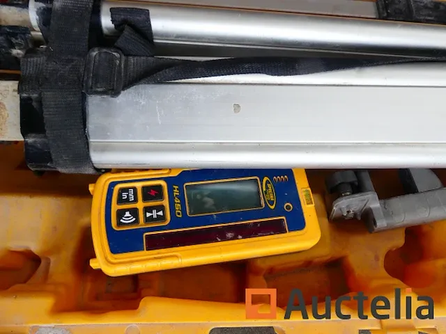 Trimble ll300 roterende laser niveau kit - afbeelding 5 van  8