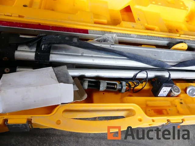 Trimble ll300n roterende laser niveau kit - afbeelding 2 van  8
