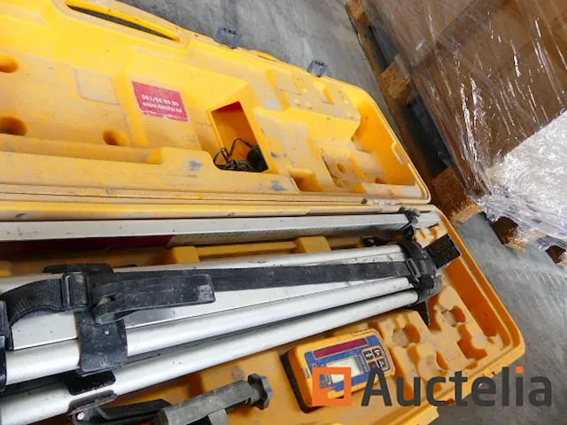 Trimble ll300n roterende laser niveau kit - afbeelding 3 van  10
