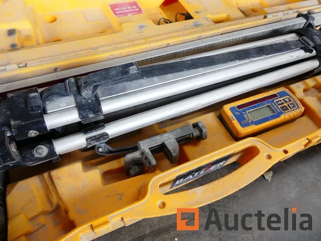 Trimble ll300n roterende laser niveau kit - afbeelding 5 van  10