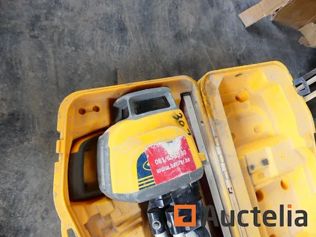 Trimble ll300n roterende laser niveau kit - afbeelding 7 van  10