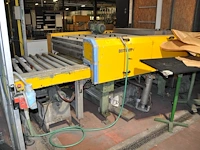 Trimming station with aspirator bucket cleaning incl. washing machine benteler, robot abb and quality control station - afbeelding 4 van  11