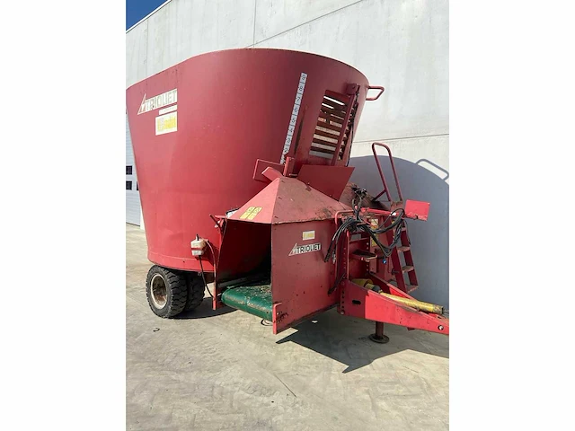 Trioliet - sm14 - mixer feeder lorrie - 2002 - afbeelding 1 van  8