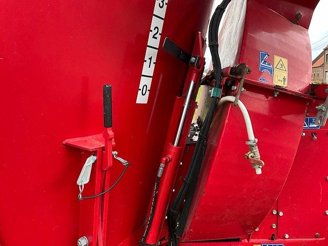 Trioliet solomix 1-1200 voermengwagen - afbeelding 6 van  18