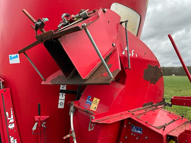 Trioliet solomix 1-1200 voermengwagen - afbeelding 2 van  18