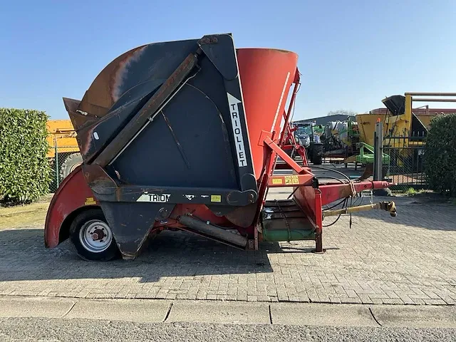 Trioliet tm2-s-1200 uitkuilmachine - afbeelding 17 van  22