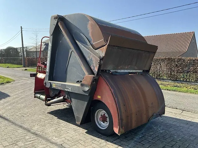 Trioliet tm2-s-1200 uitkuilmachine - afbeelding 20 van  22