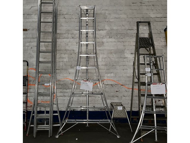 Tripod ladder hase gawa - afbeelding 1 van  4