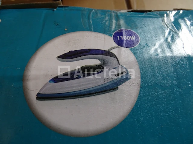 Tristar travel iron st-8152 stoomstrijkijzer - afbeelding 1 van  2