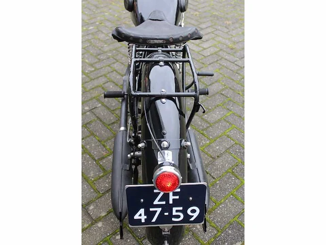 Triumph - twn - b 200 - oldtimer motorfiets - afbeelding 7 van  7