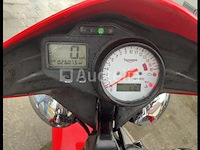 Triumph speed four 600 cc motorfiets - 2006 - afbeelding 2 van  9