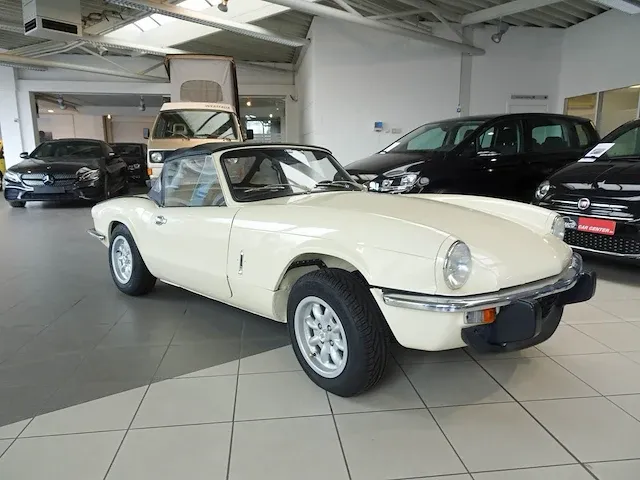 Triumph spitfire - afbeelding 16 van  19