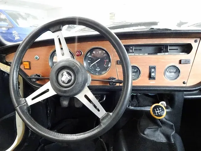 Triumph spitfire - afbeelding 18 van  19