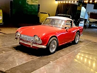 Triumph tr4 surrey top benzine (marge) 1963 - afbeelding 1 van  1