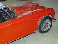 Triumph tr4 'surrey top' - afbeelding 8 van  48