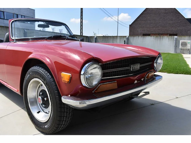 Triumph tr6 no reserve - afbeelding 19 van  43