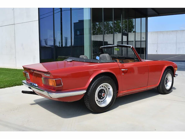 Triumph tr6 no reserve - afbeelding 34 van  43