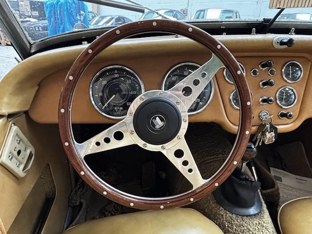 Triumph tr - afbeelding 3 van  23