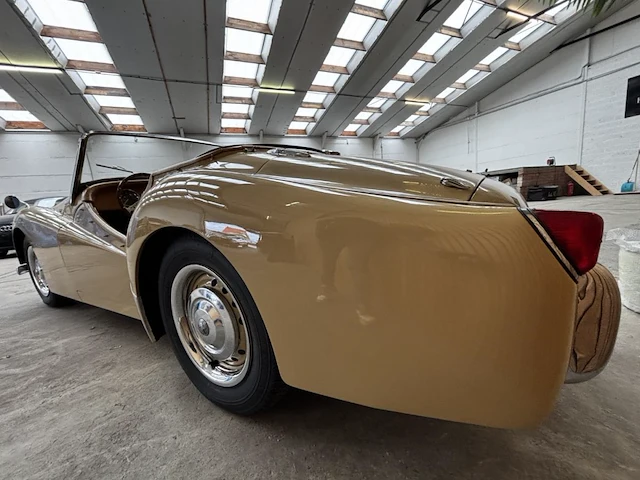 Triumph tr - afbeelding 20 van  23