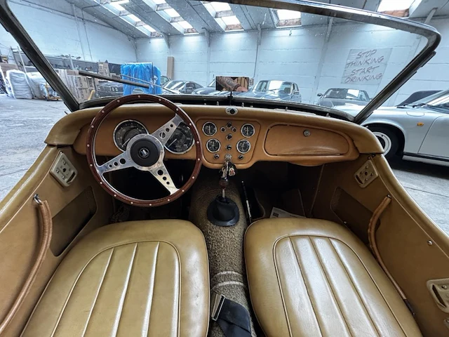 Triumph tr - afbeelding 23 van  23