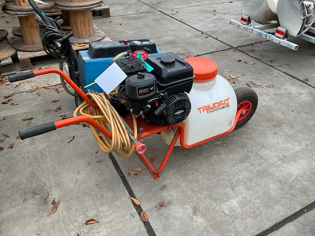 Triunfo sb 45/20 spuitmachine - afbeelding 1 van  5