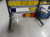 Trolley met plastic containers en de inhoud ervan - afbeelding 7 van  9