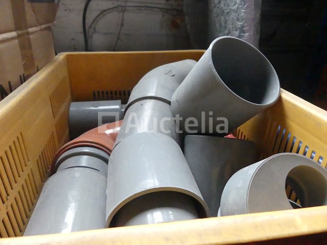 Trolley met zijn inhoud - afbeelding 11 van  11