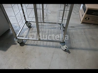 Trolley voor dienbladen op wielen - afbeelding 1 van  4