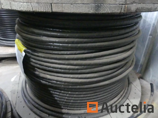 Trommel met 4 x 16 gepantserde kabel (500 m) - afbeelding 3 van  4