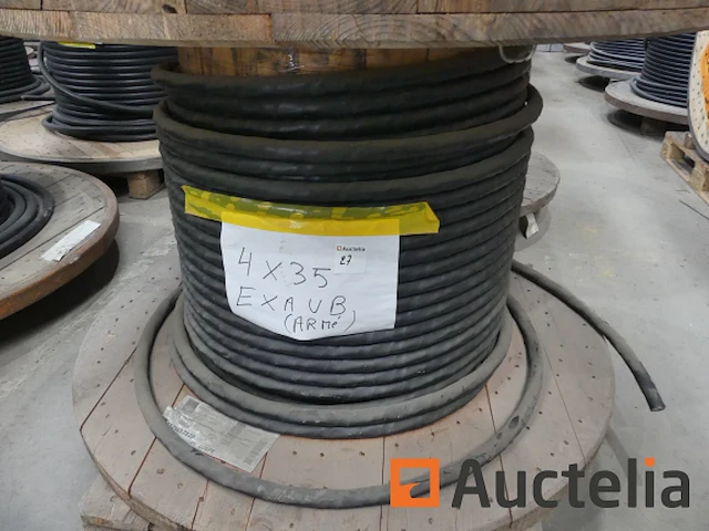Trommel met 4 x 35 gepantserde kabel (80m) - afbeelding 2 van  5