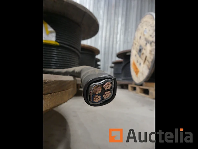 Trommel met 4 x 35 gepantserde kabel (80m) - afbeelding 3 van  5