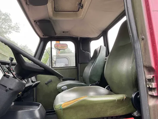 Truck met koppelplateau - afbeelding 4 van  18