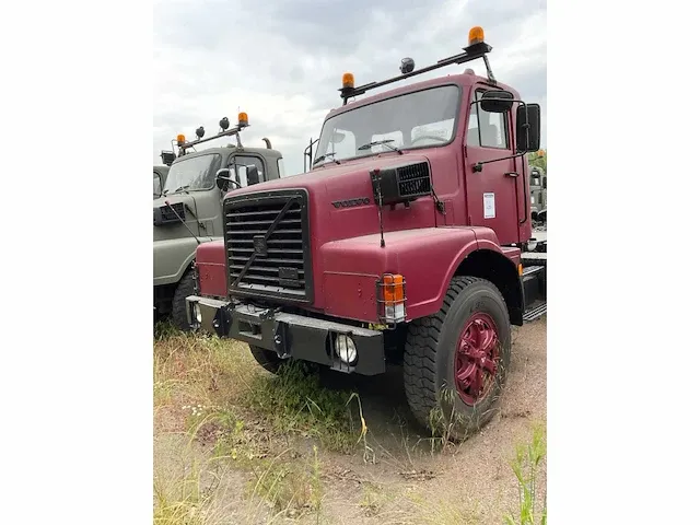 Truck met koppelplateau - afbeelding 11 van  18