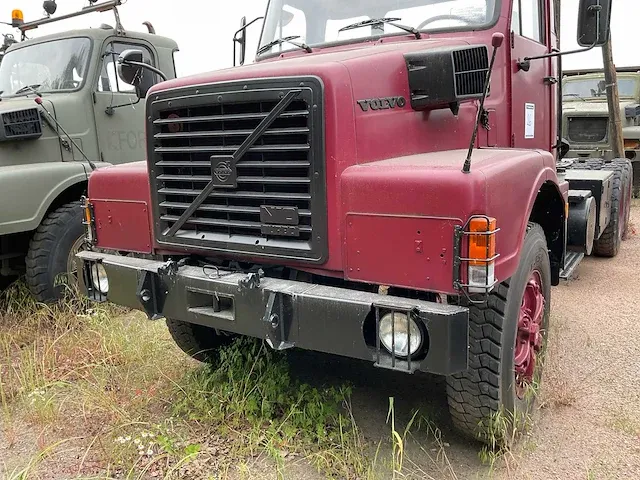 Truck met koppelplateau - afbeelding 12 van  18