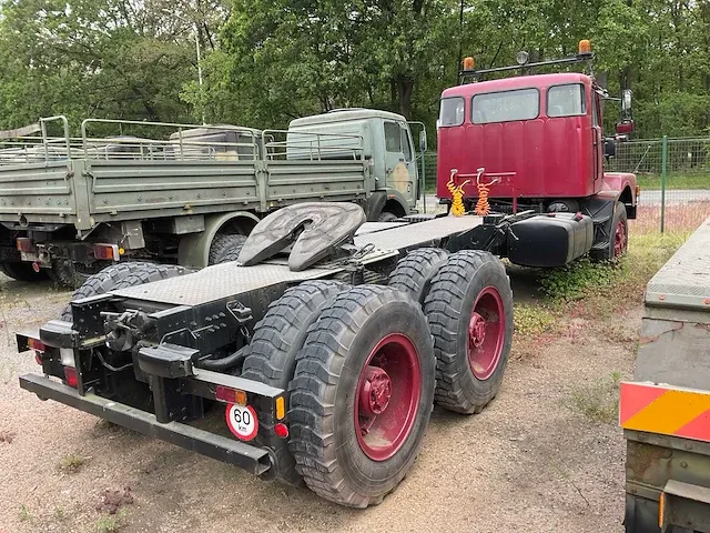 Truck met koppelplateau - afbeelding 16 van  18