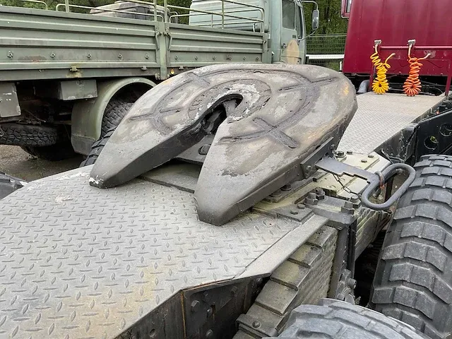 Truck met koppelplateau - afbeelding 18 van  18