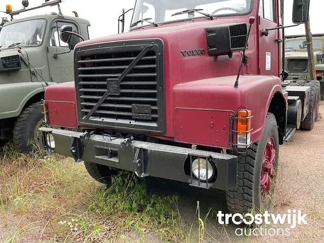 Truck met koppelplateau - afbeelding 10 van  16