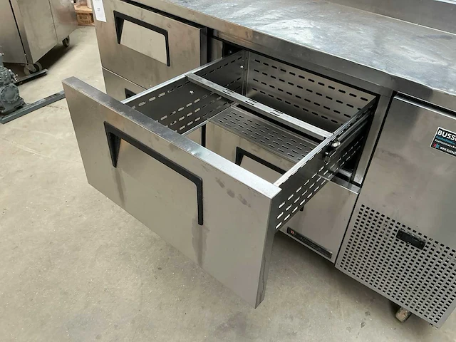 True ttp-670-4 gekoelde tafel met saladette - afbeelding 7 van  9