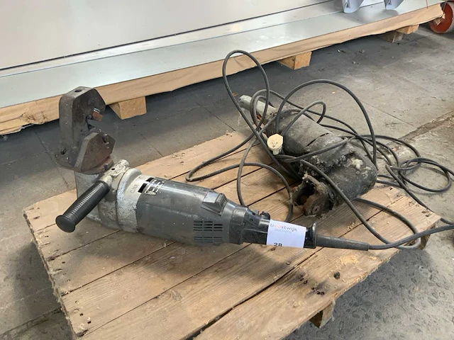 Trumpf tkf 103 handbediende knabbelschaar (2x) - afbeelding 1 van  6
