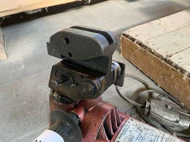 Trumpf tps 600 handbediende plaatschaar - afbeelding 2 van  4